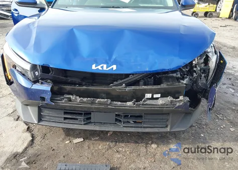 2025 Kia K4 Lxs from USA, damaged, VIN 3KPFT4DE6SE150977